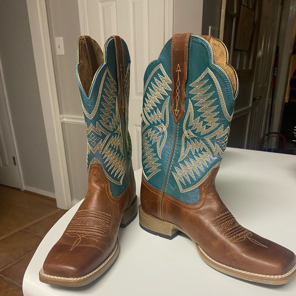 Ariat Brown and Blue Cowboy Boots with Intricate Stitching